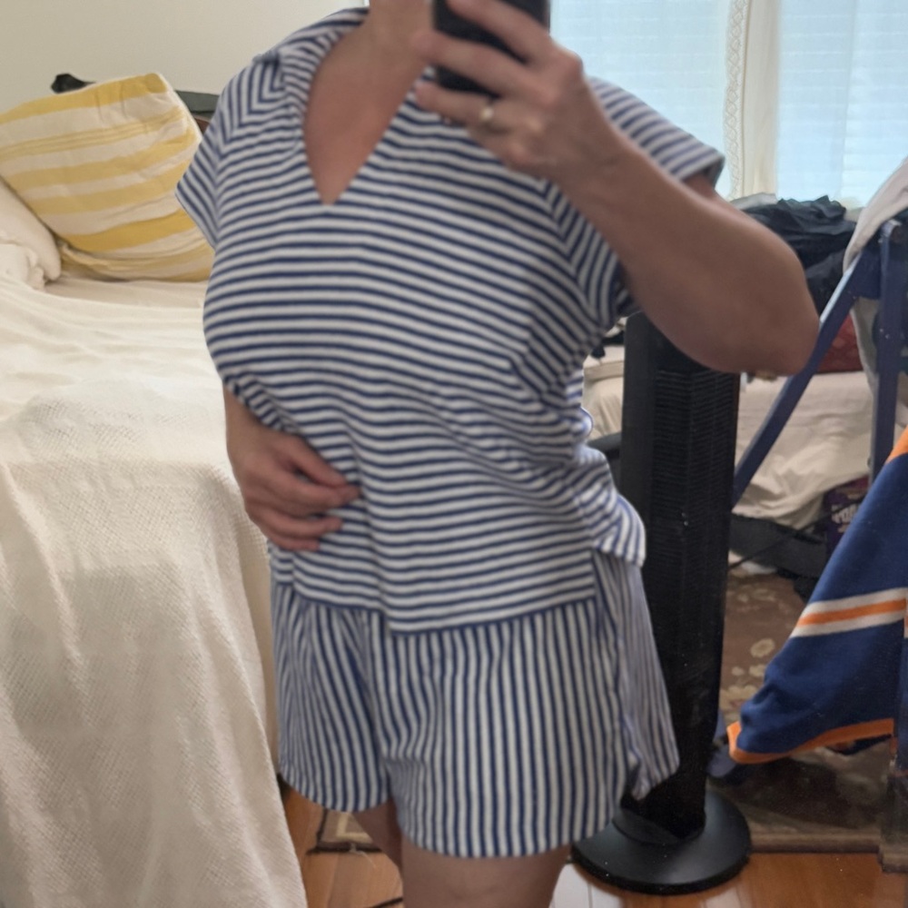 NWT! Blue Striped Women's Terrycloth Top 100% Cotton (set available) - Picture 4 of 6